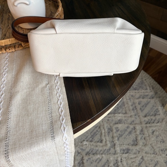 Dooney & Bourke Derby pebble leather Shoulder bag - Picture 3 of 12